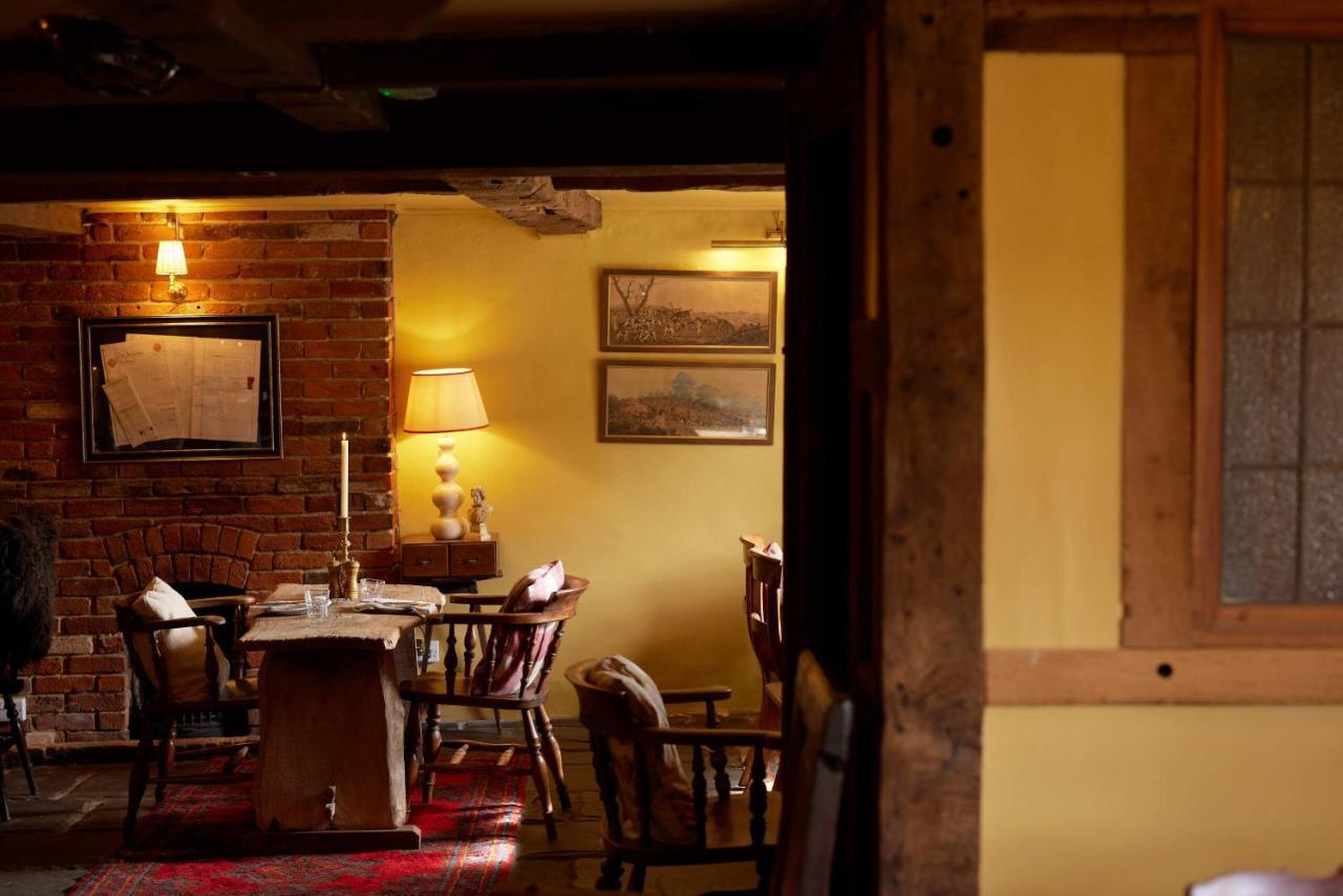 The Queen'S Head Broad Chalke Eksteriør billede