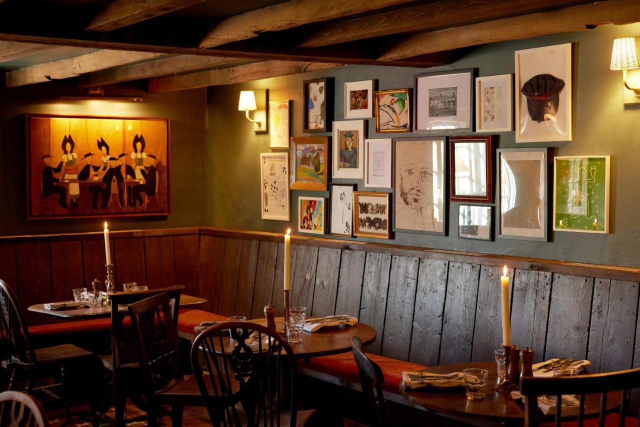 The Queen'S Head Broad Chalke Eksteriør billede