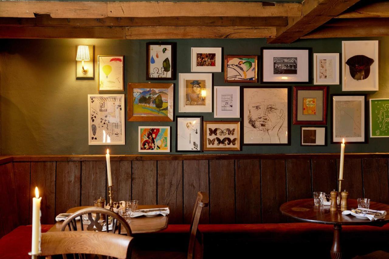 The Queen'S Head Broad Chalke Eksteriør billede